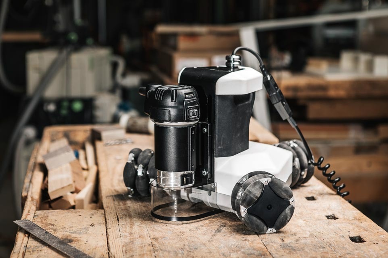 opendesk blog goliath cnc a robotic tool for every workshop body image 02082017 GOLIATH SKATE 033